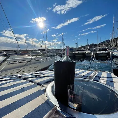 Botel Bea Boat Charter Menton